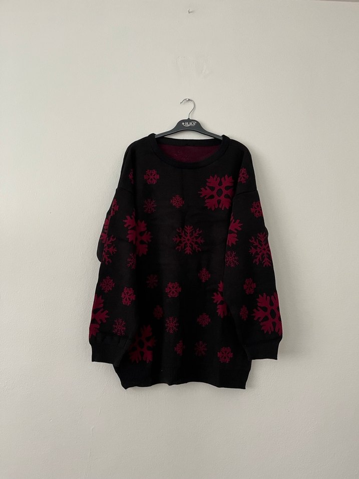 Kırmızı Desenli Örme Kadın Kazak - Görsel 2