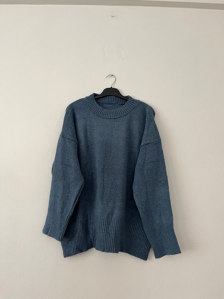 Mavi Örgü Salaş Kadın Kazak - Görsel 2