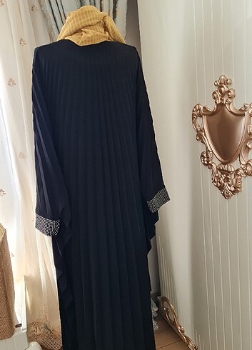 Diğer Pileli abaya