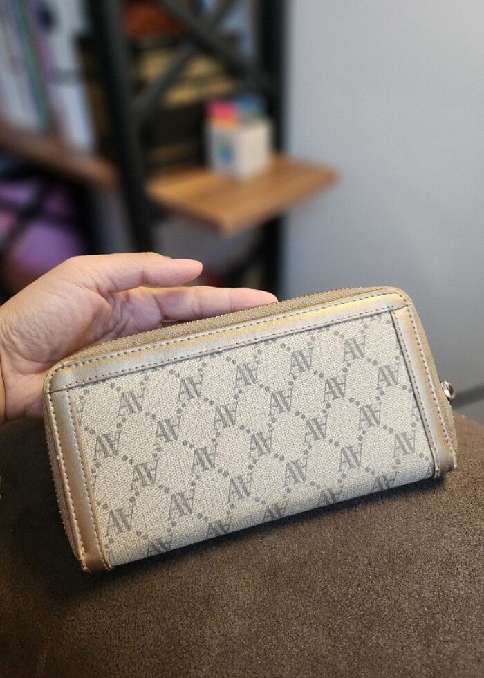 Armine Cüzdan - Görsel 2