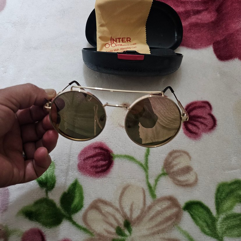 Bej Parlak Tokalı Vintage Kadın Gözlüğü - Görsel 3