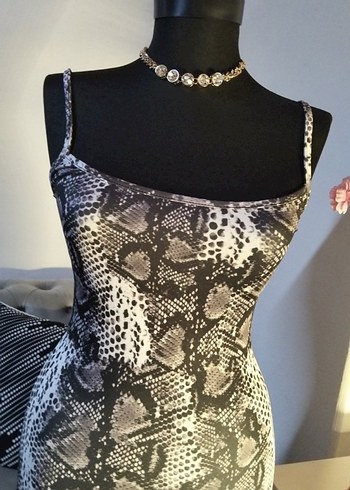 Gri Yılan Desenli Mini Elbise - Görsel 2