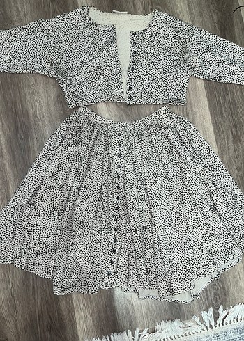 Uzun Kollu Puantiyeli etek crop takım