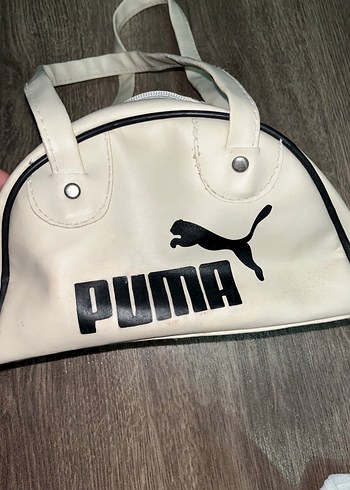 Beyaz Puma Deri Spor Çanta