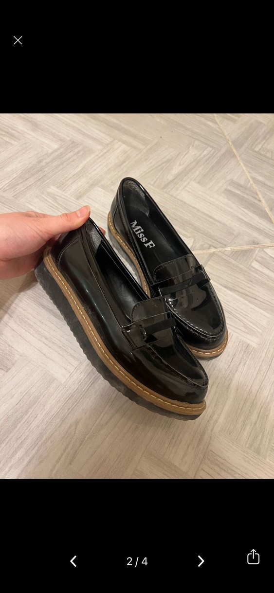 Parlak Siyah Kız Loafer Ayakkabı - Görsel 2