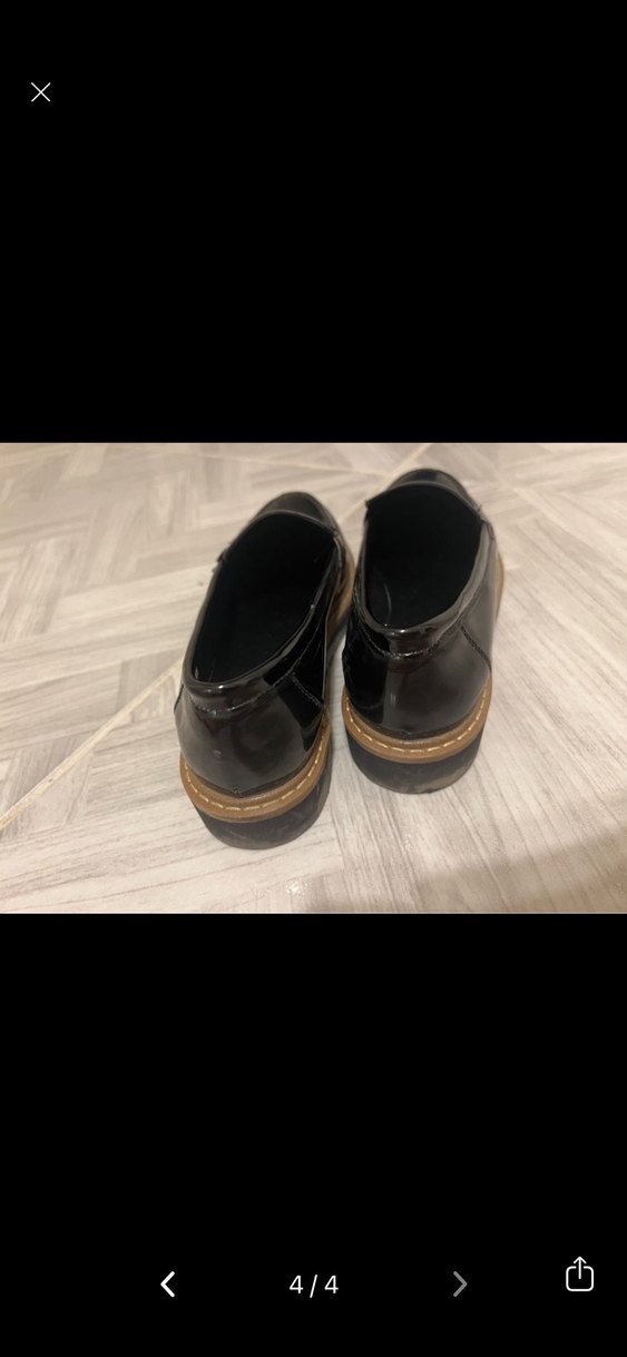 Parlak Siyah Kız Loafer Ayakkabı - Görsel 4