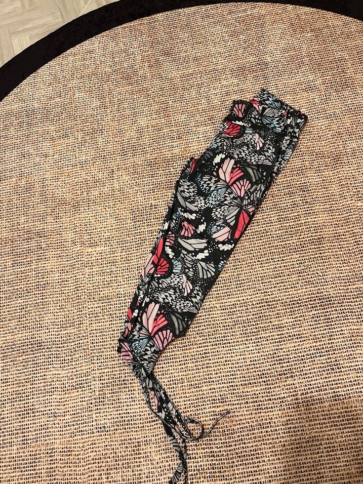 Penti Desenli Kadın Midi Tayt - Görsel 2