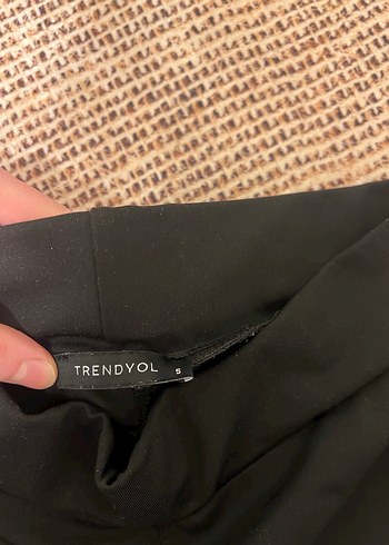 Siyah Bilek Boyu tül detaylı Kadın Tayt - Görsel 3