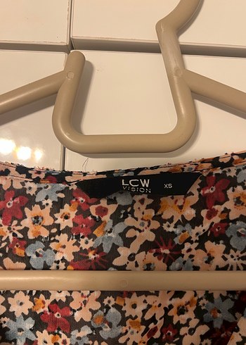 Çiçek Desenli V Yaka Uzun Kollu Bluz - Görsel 4