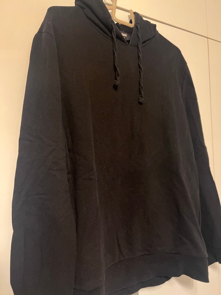 Kadın Siyah Kapüşonlu Sweatshirt Uzun Kollu - Görsel 3