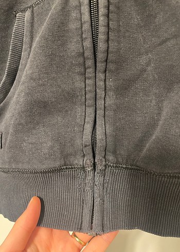 Siyah Fermuarlı Kapüşonlu Kadın hırka - Görsel 3