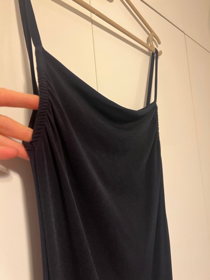 Lacivert Askılı Uzun Drapeli Kadın Elbise - Görsel 3