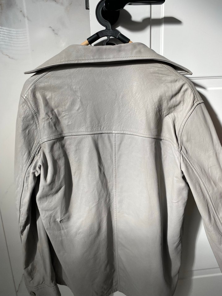 Düğmeli Gri Deri Kadın Ceket - Görsel 3