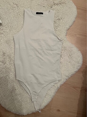 Trendyol halter yaka