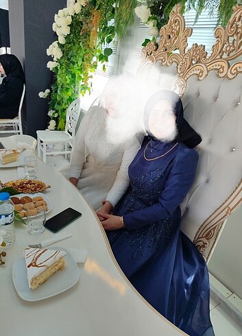 40 Beden lacivert Renk Hennin abiye 