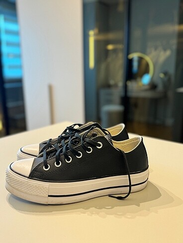 Converse deri platform