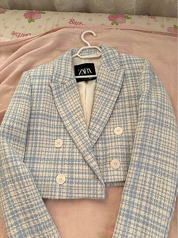 Zara crop blazer