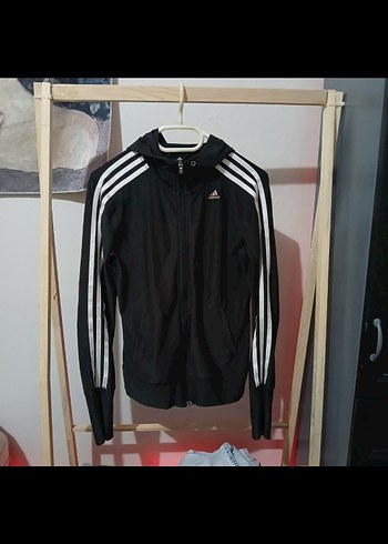 xs Beden Adidas Siyah Kapüşonlu hırka