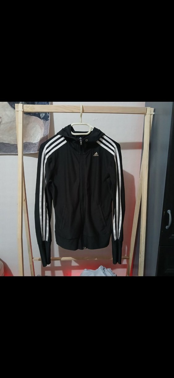 Adidas Siyah Kapüşonlu hırka - Görsel 3