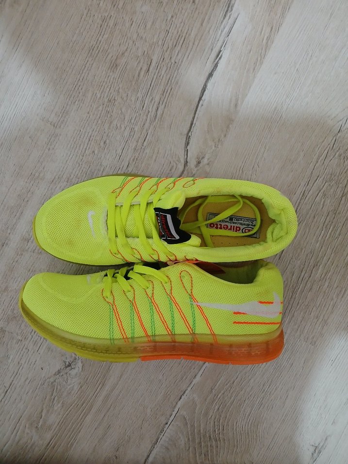 Spor Ayakkabı - Görsel 2