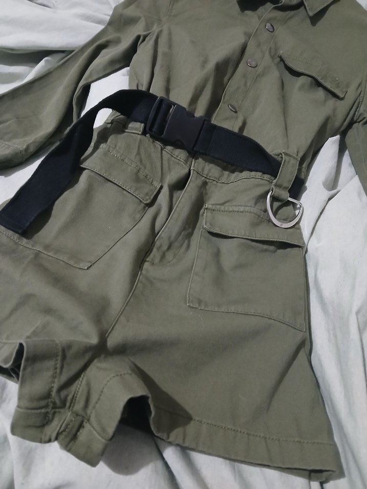 Haki Kadın Kısa Tulum - Görsel 2