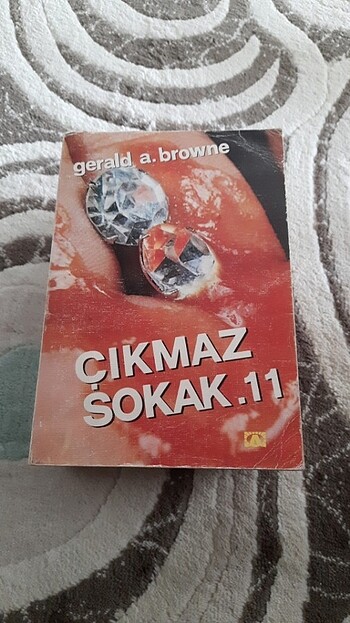 ÇIKMAZ SOKAK 11 ESKİ BASIM ROMAN 