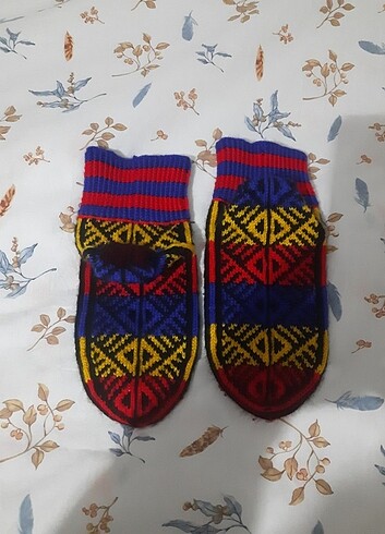 EL EMEGİ KIŞLIK EL ÖRGÜSÜ PATİK  - Görsel 2