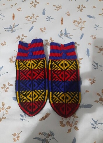 EL EMEGİ KIŞLIK EL ÖRGÜSÜ PATİK  - Görsel 3