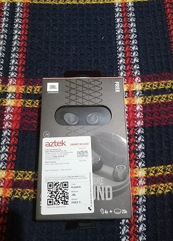 JBL Free Kablosuz Kulak İçi Bluetooth Kulaklık 