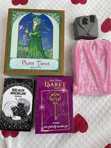 Tarot desteleri(bu ilanı almayınız)