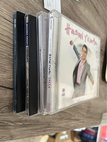 4 adet cd
