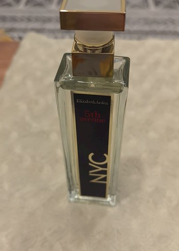 Elizabeth Arden 5th Avenue NYC Kadın Parfümü - Görsel 5