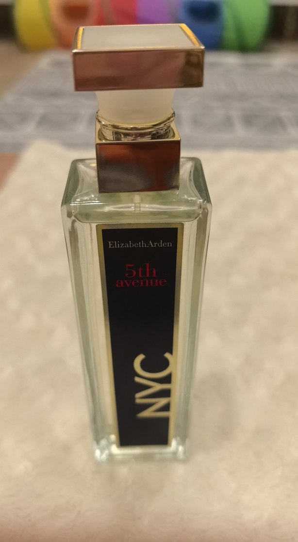 Elizabeth Arden 5th Avenue NYC Kadın Parfümü - Görsel 2