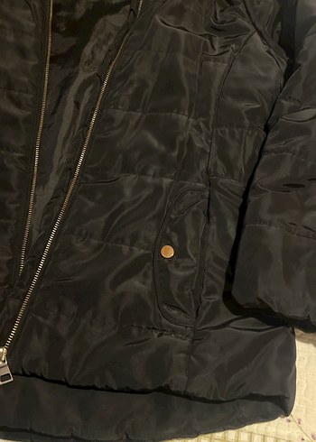 Siyah Kürklü Kadın Kışlık Mont - Görsel 4