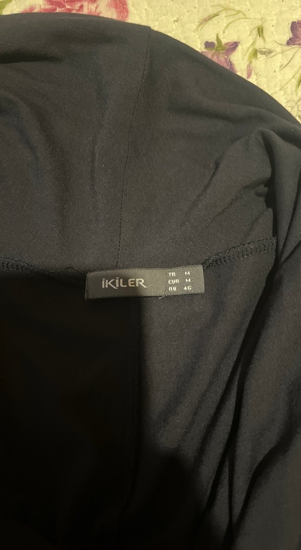 Siyah V Yaka Drapeli Midi Elbise - Görsel 2