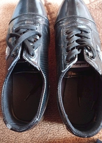 Siyah Parlak Yılan Desenli Bağcıklı Klasik kadın Ayakkabı - Görsel 3