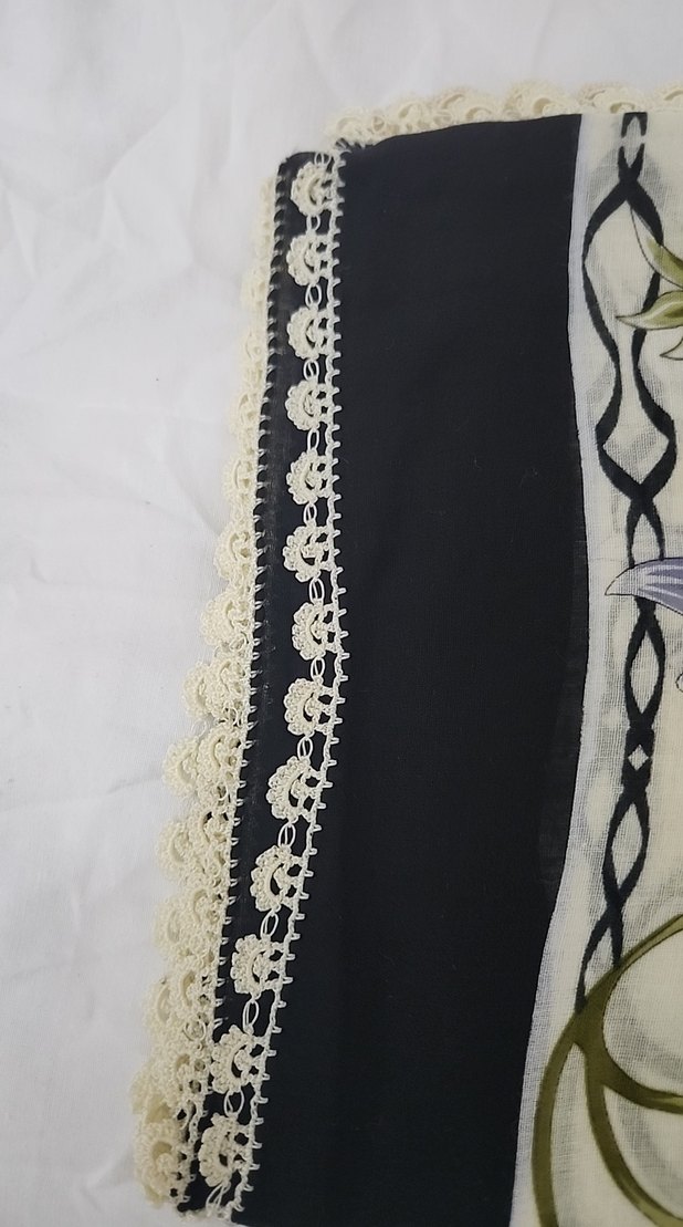 El işlemeli tülbent - Görsel 2
