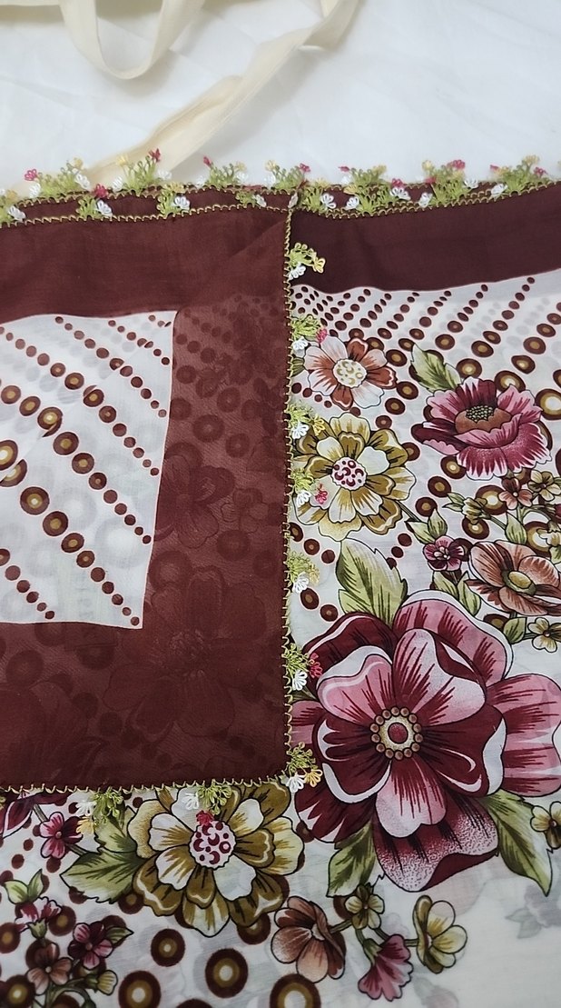 Bordo iğne oyası tülbent - Görsel 3