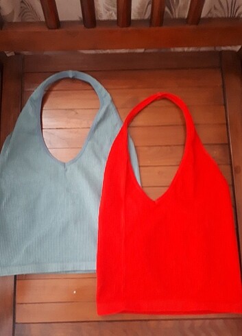 Urban outfitters halter büstiyer
