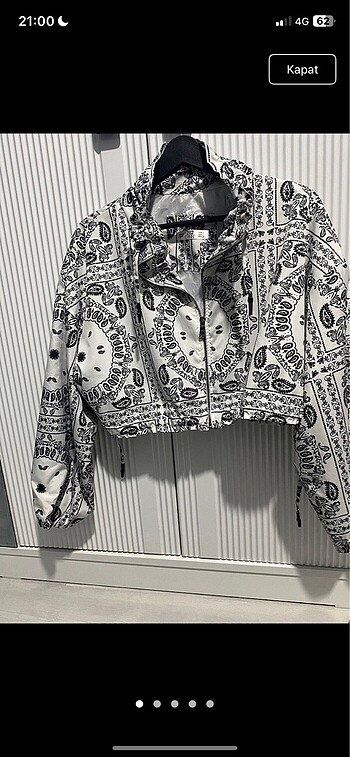 Crop ceket