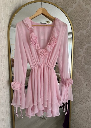 Pembe Çiçekli Volanlı Mini  Elbise - Görsel 3