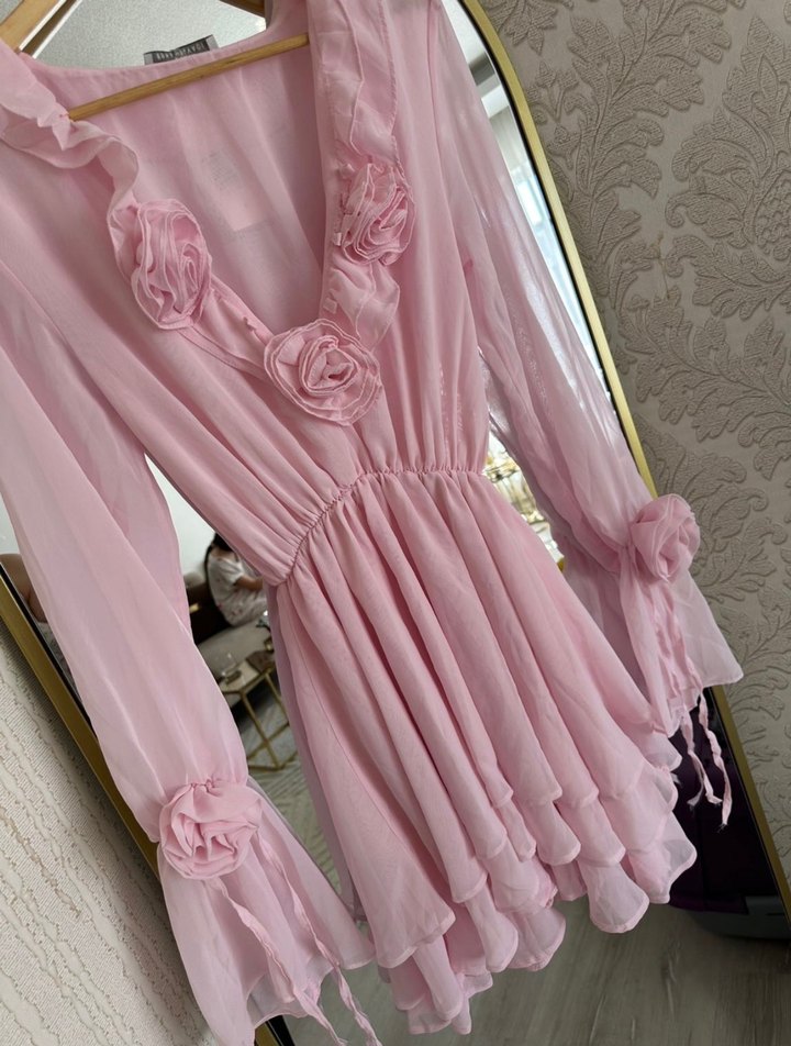 Pembe Çiçekli Volanlı Mini  Elbise - Görsel 4