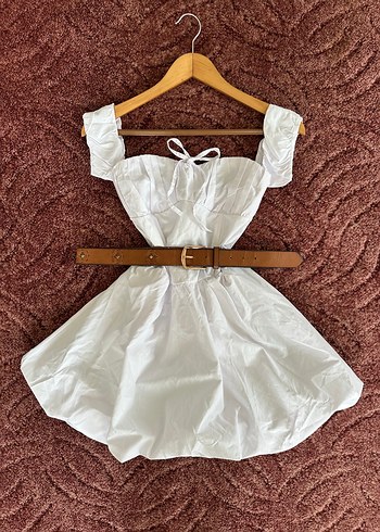 Beyaz Mini Straplez Elbise