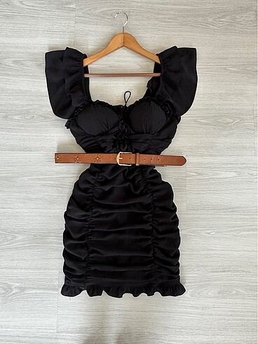 Siyah elbise - Görsel 3