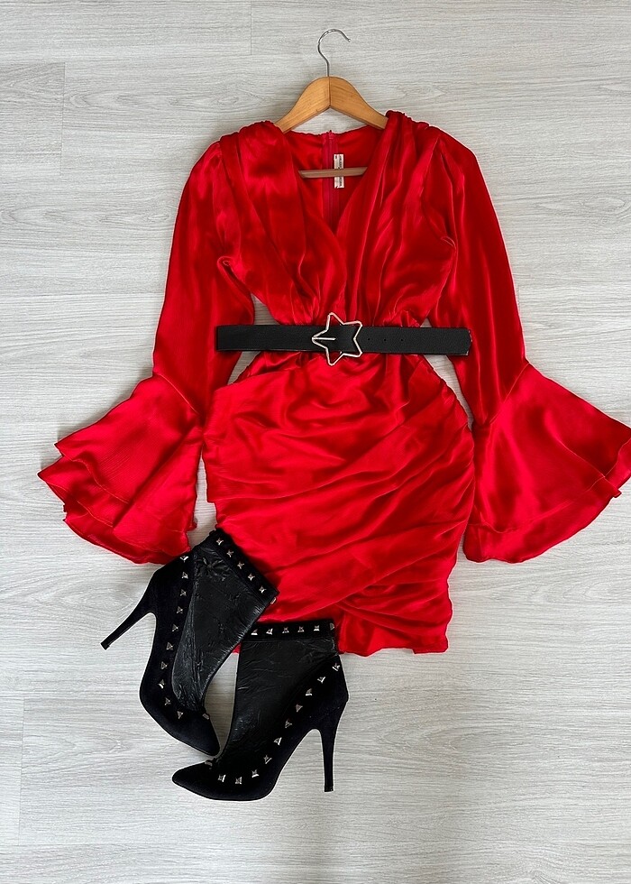 Saten elbise - Görsel 3