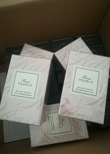 Avon Rare Paris bayan parfümü 