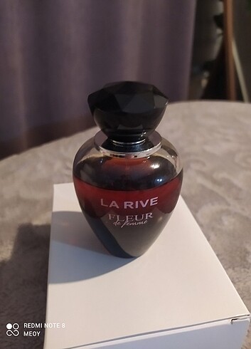 La rive Fleur femme parfüm 