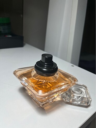 Beden Renk Lancome Tresor 30 ml Edp SATILDI!!!!