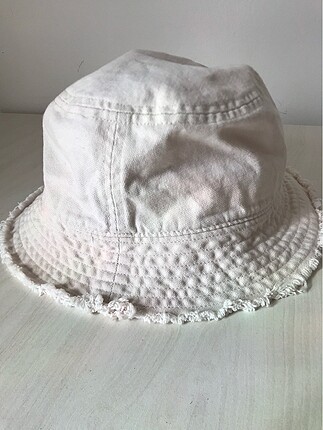 H&M Bucket Hat