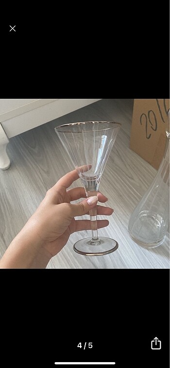 Beden beyaz Renk 6lı kadeh seti (SÜRAHİLİ)